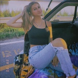 Meet your Posher, Taylor